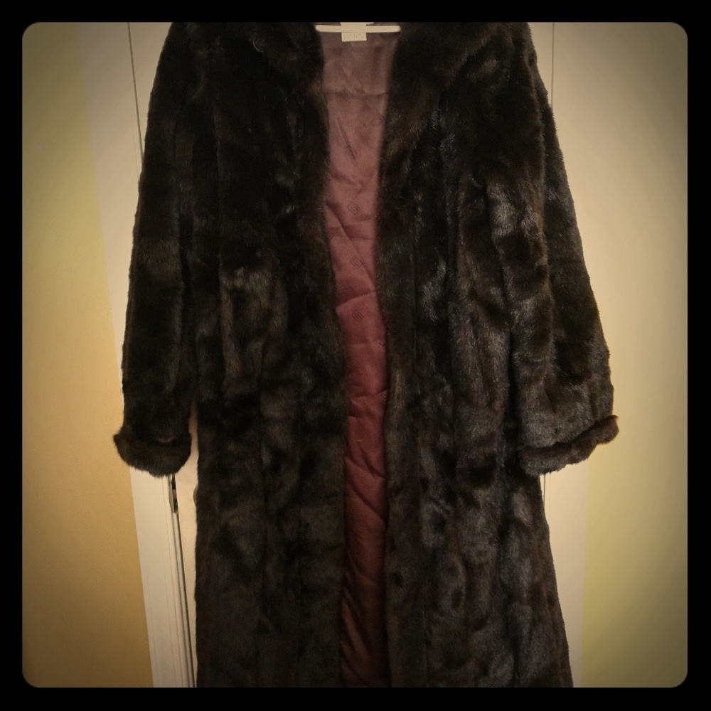 Pamela McCoy Faux Fur Coat